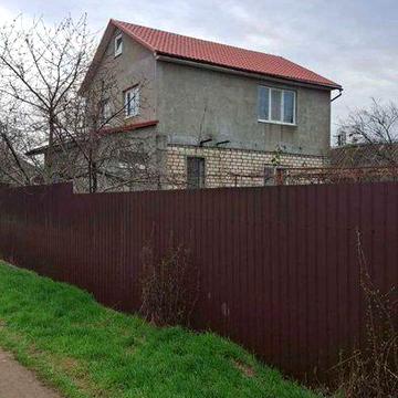 Продам 2-х этажный дом в Светлом