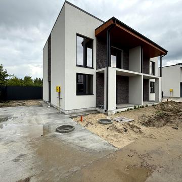 Озерна вул.