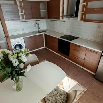 Олени Пчілки вул., 6