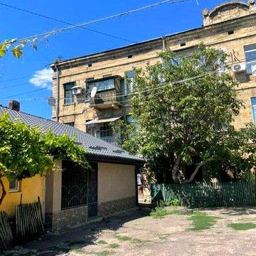 Район Молдаванка Одесса. Купити  квартиру на вулиці Розкидайлівська,