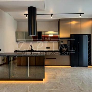 Центральна вул.