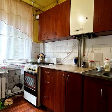 Продаж 2 кім.квартири ( Яновського)