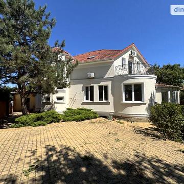 Продаж 2к Дім Центральна вулиця