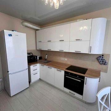 Оренда 2к. квартири в ЖК Метрополія
