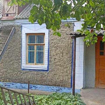 Продам половину будинку  + літня кухня (2 кімнати)