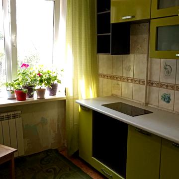 Харчова вул., 72