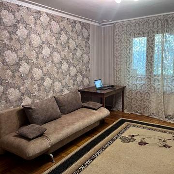 Продам чотирьохкімнатну квартиру Данилівка військове містечко.