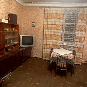 Четырехкомнатная квартира, комнаты раздельные, район остиницы «Измаил»