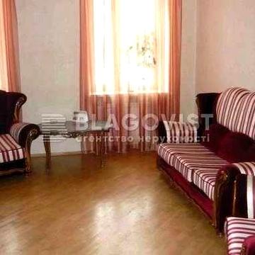 Центр. Продаж 2кім. квартири (67м2), вул. Чикаленка Євгена ,2-4/7
