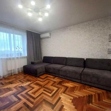 НЕтерміново продам 3-кімнатну квартиру в центрі міста Сміла