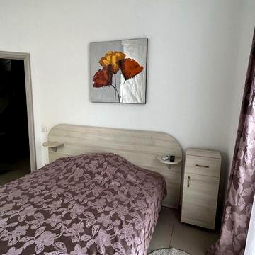 Оренда 2кімн, центр, Пекарська, можна 2 студентам, ціна по 250дол