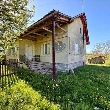Продаж будинку у с.Долішній Лужок