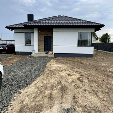 Продам будинок на етапі будівництва. Ціна до кінця тижня.