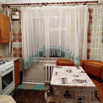 Продам 2- х кімнатну квартиру.  Подільський район.