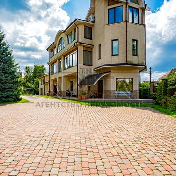 Богатирська вул.