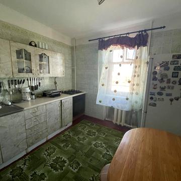 Нестора Городовенка пров. (Чайковського), 5