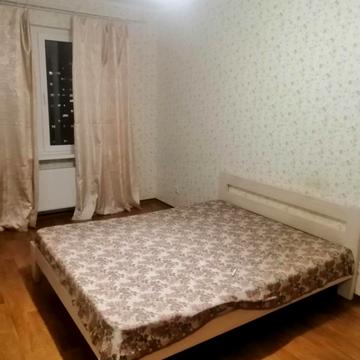Софії Русової вул., 1