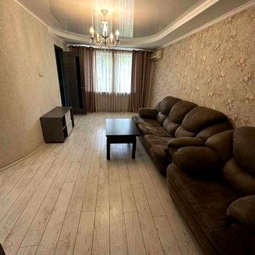 Продам 2-к.квартиру в Лесках на Логинова (Крылова)