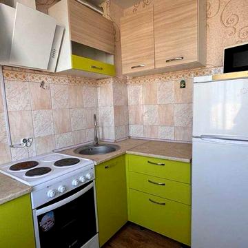 Сдам 1 ком. квартиру Л. Свободы, рядом супермаркет Класс и метро