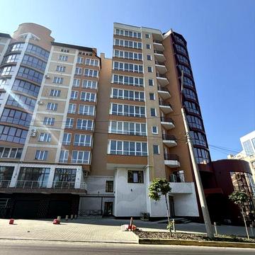 Продається 3х кімнатна видова новобудова