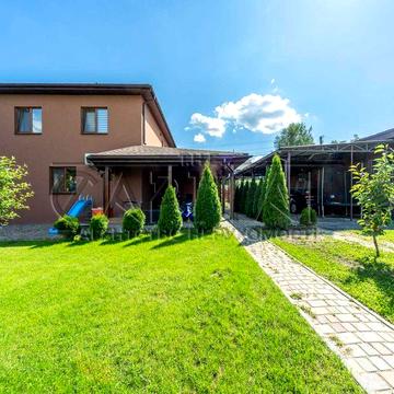 ПРОДАЖ якісного будинку 150м2 з ділянкою 11 соток терасою з підвалом