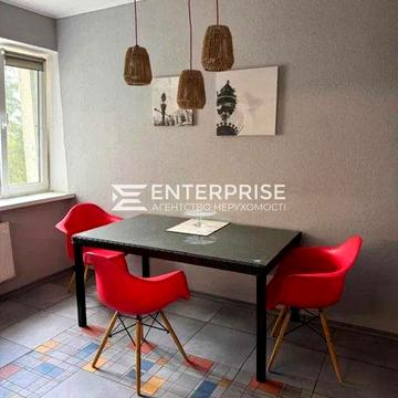 Продаж 2к квартири з ремонтом, ЧАЙКИ