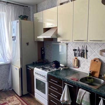 Оренда 2к квартира разд Харківське шосе 63 А