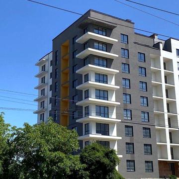 Володимира Івасюка вул., 1