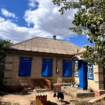 Продам будинок із земельною ділянкою, м.Підгородне