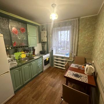 Домбровського вул., 45