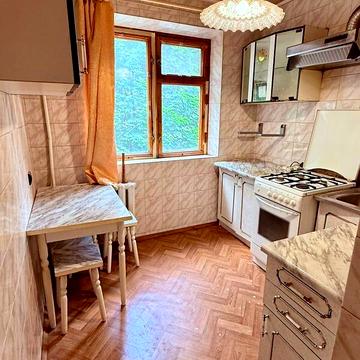 Продаж 2к Квартира Хмельницького Богдана проспект
