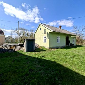Щирецька, 48