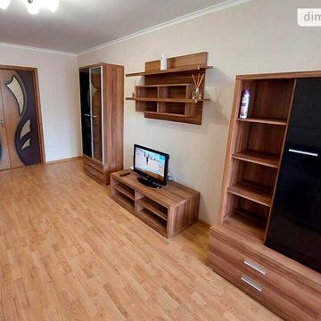 Довгострокова оренда 2к Квартира Тролейбусна вулиця