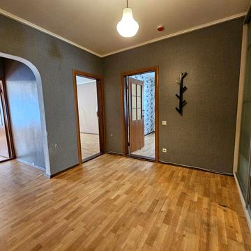 Продам 2-к Урлівська 34а Позняки