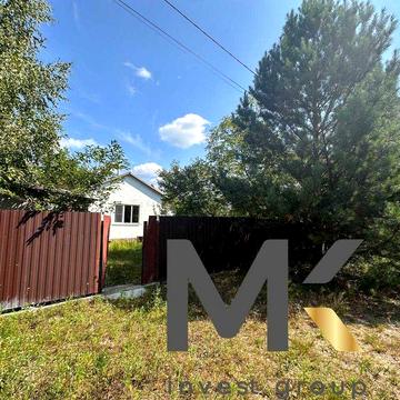 Будинок біля лісу в селі Блиставиця