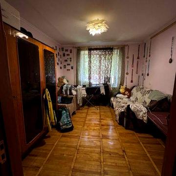 Продається 2 кім .кв вул.Галицька(центнр)