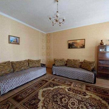 Оренда велика 2кімнатна квартира