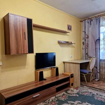 Парковий пров., 8