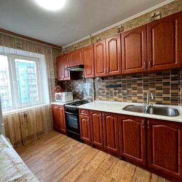 Продам 2-кімнатну квартиру з ремонтом | Тополя-2, вул. Тополина, 17