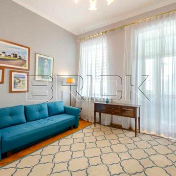 БЕЗ%, Продаж 3-к квартири / Царський будинок / Князів Острозьких 29Б