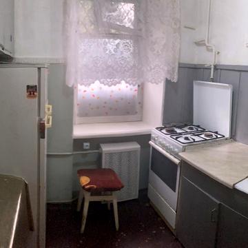 Петропавлівська вул., 13/8