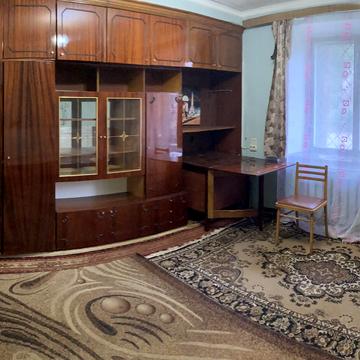Петропавлівська вул., 13/8
