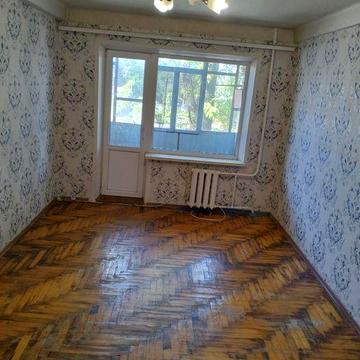Сдаю 2-х ком квартиру 2/9 ул.Василия Сергиенко .