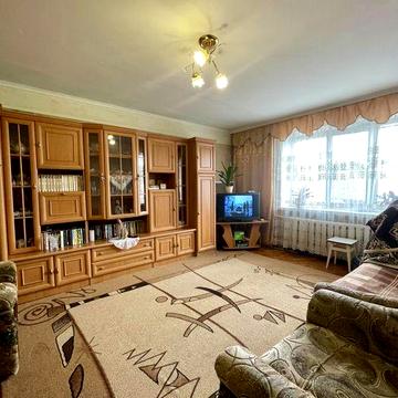 Продаж / Квартира / вул. Біла, Ювілейний, Рівне