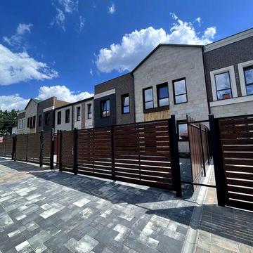 Продаж Таунхаус 2 поверхи 100м. Святопетрівське, Газ. Дворик. Парковка