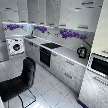 Василя Стуса вул., 7