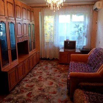 Сдам 2 комнатную квартиру в центре Приднепровска.