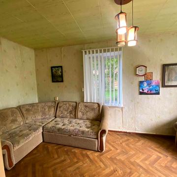 Комарницького вул., 9