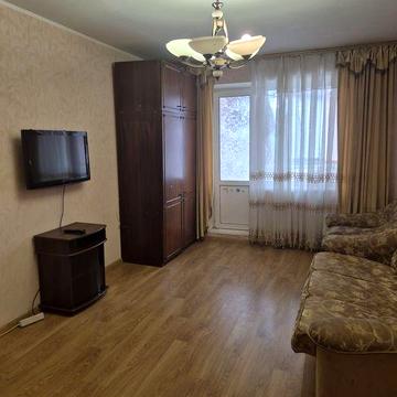 Сдам 2-ком квартиру на Троещине. Сержа Лыфаря 17. Деснянский район.