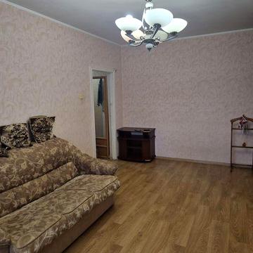 Сдам 2-ком квартиру на Троещине. Сержа Лыфаря 17. Деснянский район.